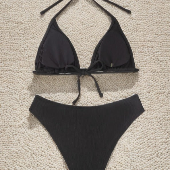 Damen Triangel-Bikini mit eleganter Schnittführung und verstellbaren Trägern EB