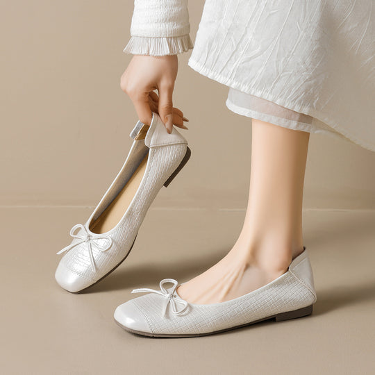 Damen Ballerinas aus hochwertigem Leder mit filigranem Schleifendetail EB