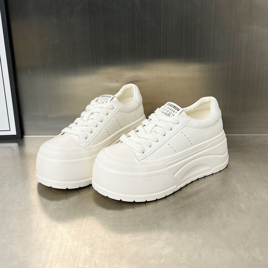 Damen Plateau-Sneaker mit verstärkter Laufsohle und atmungsaktivem Obermaterial EB