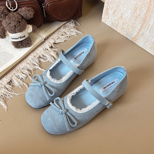 Damen Ballerinas mit verstellbarem Riemen und zarten Spitzendetails EB