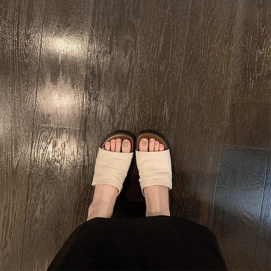 Damen Komfortable Freizeitsandalen mit breitem Fußbett und vielseitigem Design EB