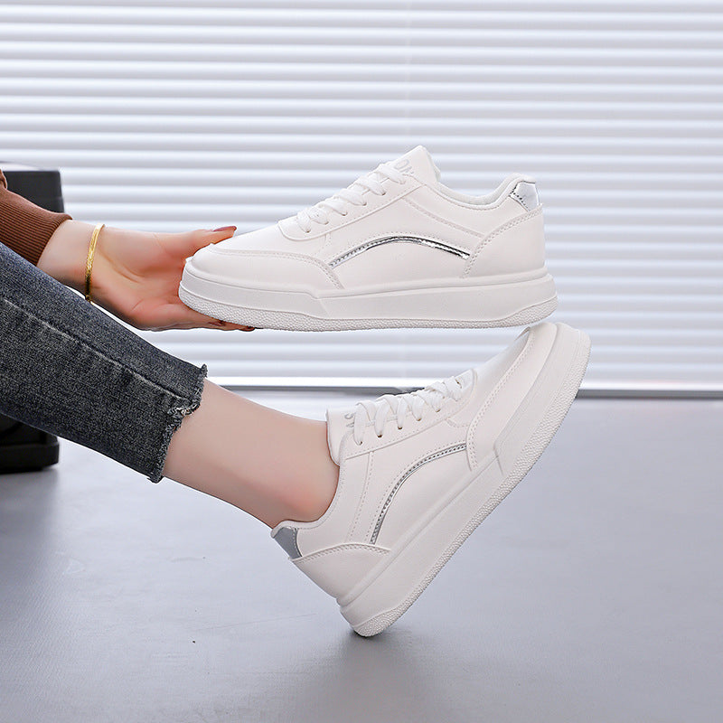 Damen Sportliche Sneakers mit elegantem Metallic-Akzent und bequemer Dämpfung EB