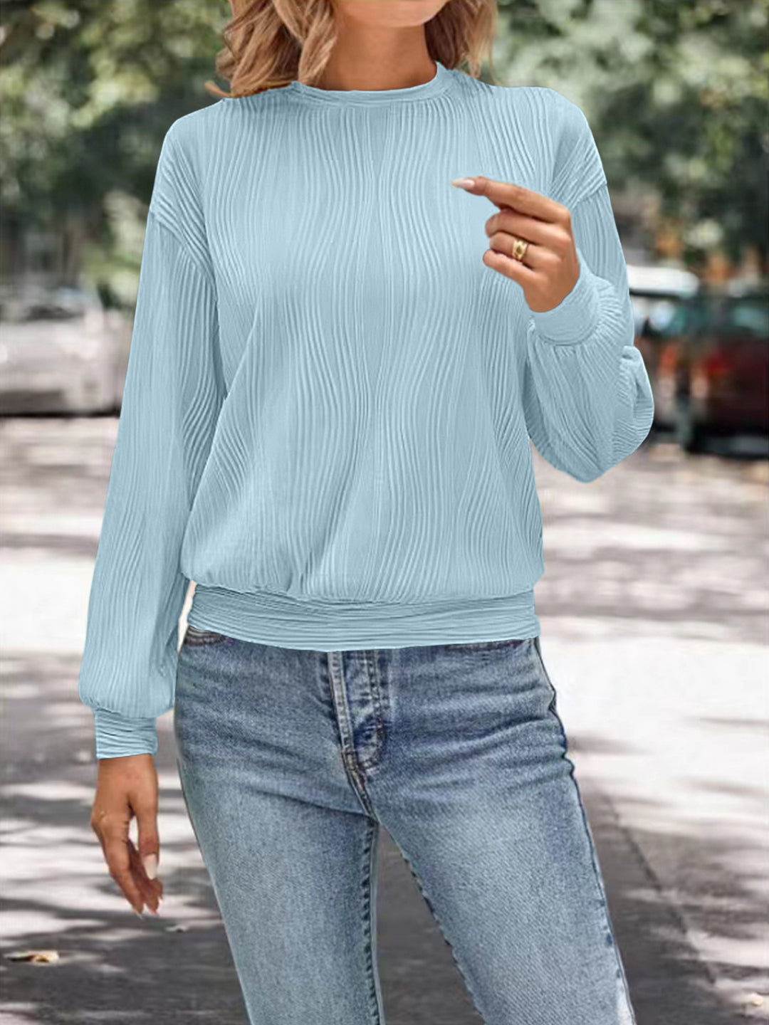 Damen Plissee Pullover mit lässigem Schnitt und geschmeidiger Textur EB