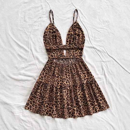 Damen Kleid mit raffiniertem Leo-Design und verstellbaren Trägern EB