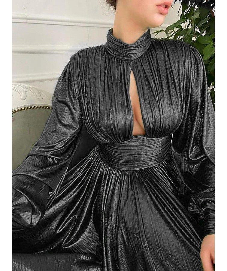 Damen Elegantes Maxikleid mit plissierten Details und luxuriösem Fall EB