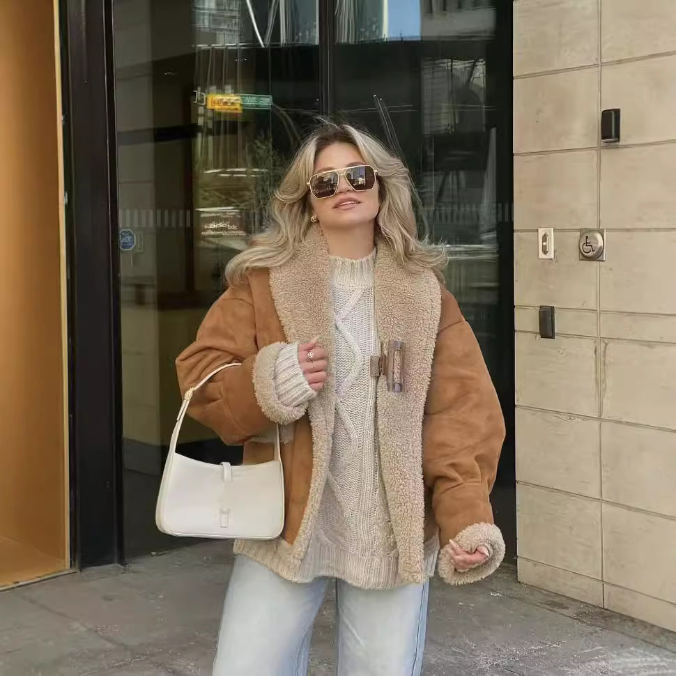 Damen Teddy-Fleecejacke mit praktischem Knopfverschluss und großen Taschen EB