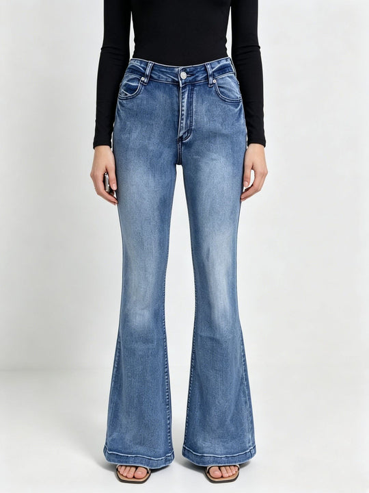 Damen nan High-Waist Flared-Jeans mit taillierendem Bund und weitem Schlag EB