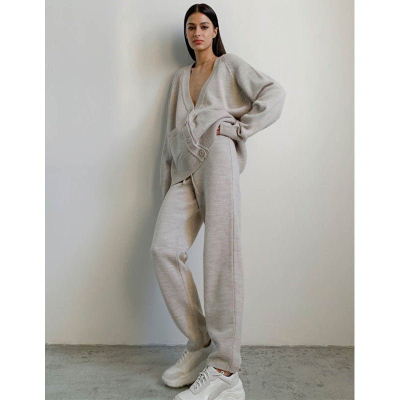Damen Strickcardigan mit tiefem V-Ausschnitt und großen Taschen EB