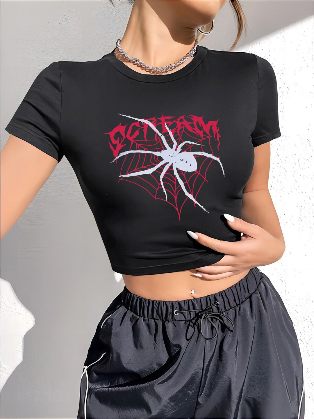 Damen Crop-T-Shirt mit auffälligem Statement-Print EB