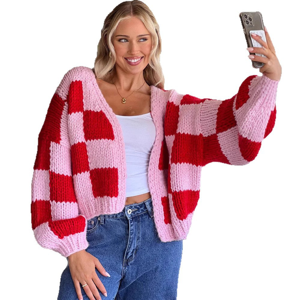 Damen Grobstrickjacke im modernen Karomuster EB