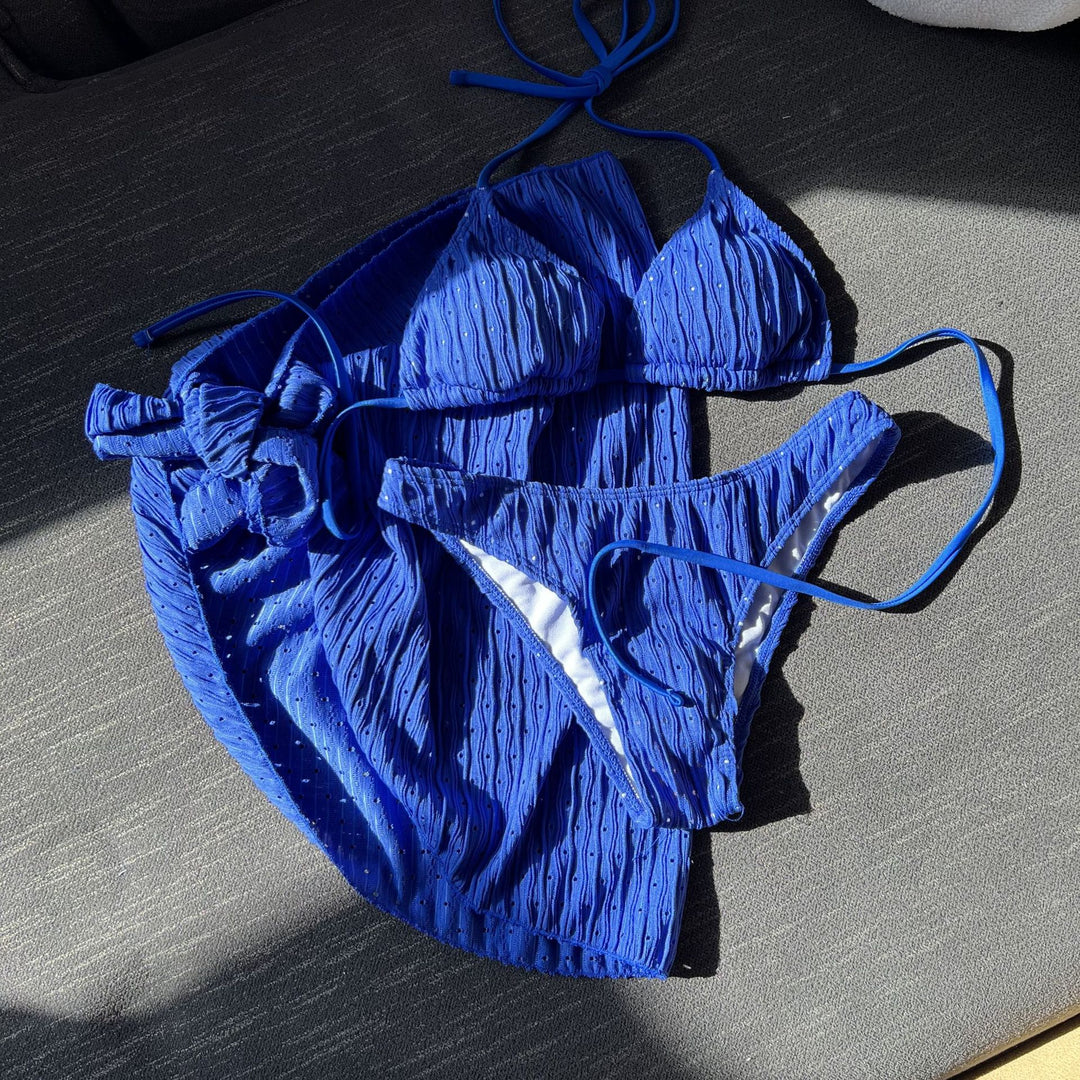 Damen Bikini-Set mit leicht glänzendem Design und verspieltem Wickelrock EB