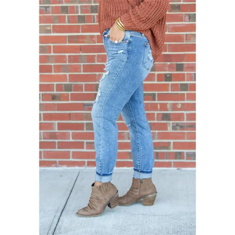 Damen Vintage Destroyed Jeans im entspannten Schnitt mit hohem Bund EB