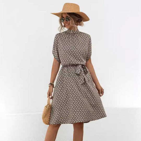 Damen Bogenmuster Kleid mit hohem Kragen und Bindegürtel EB