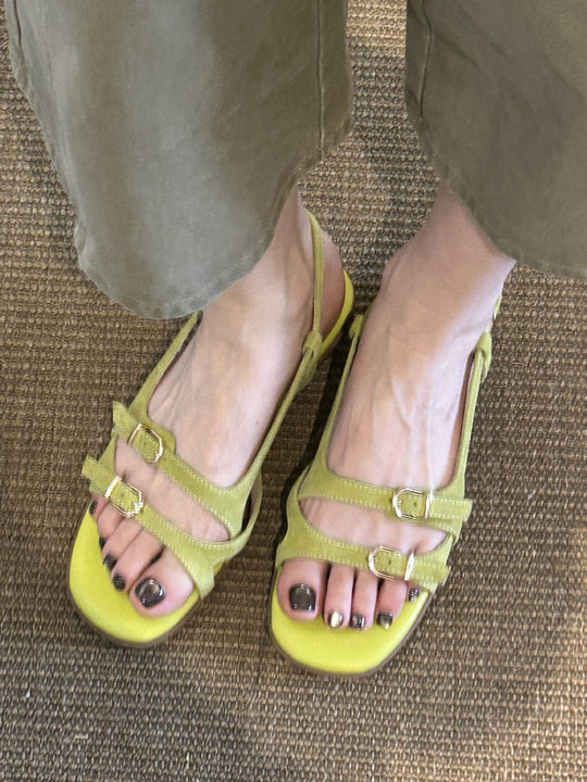 Damen Riemchen-Sandalen mit komfortablem Fußbett und modischem Schnallen-Design EB