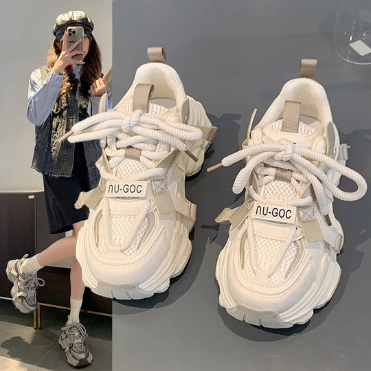 Damen leichte Lace-Up Sneakers mit robustem Obermaterial und flexibler Sohle EB