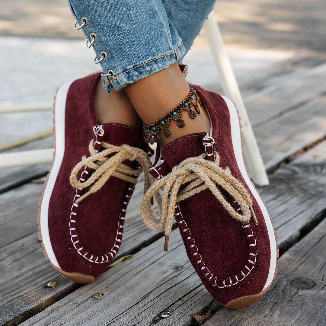 Damen Freizeit-Sneaker aus weichem Wildleder mit dekorativer Schnürung EB
