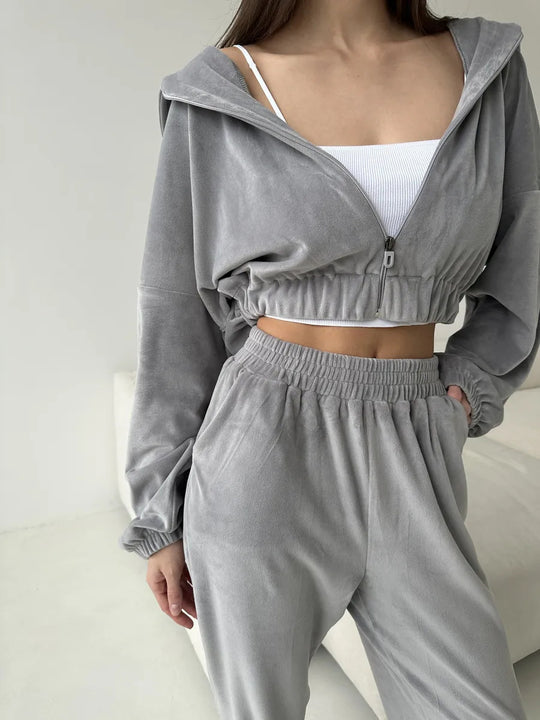 Damen luxuriöser Samt-Trainingsanzug mit geraffter Bomberjacke und High-Waist Jogginghose EB