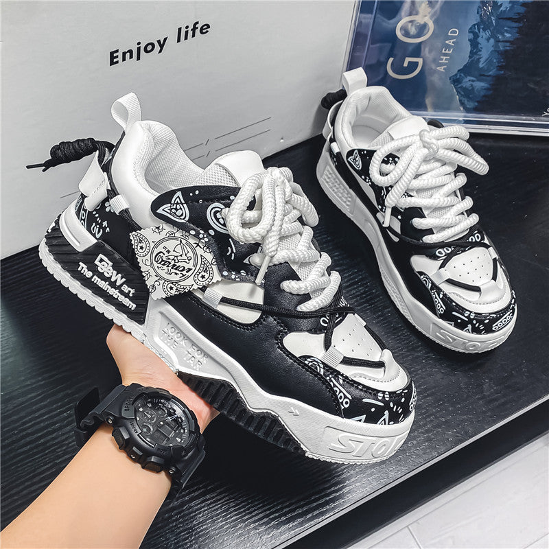 Damen Sportliche Trend Sneakers mit außergewöhnlichem Design EB