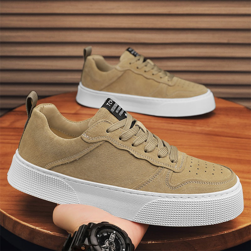 Damen Sneakers mit hochwertigem Wildleder-Obermaterial und rutschfester Sohle EB