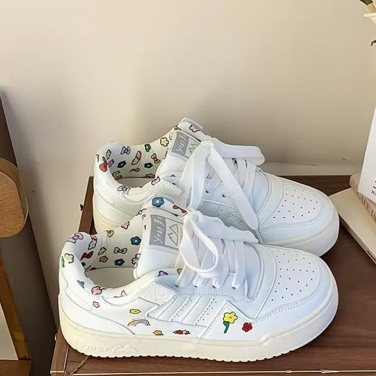 Damen Sportliche Sneakers mit floralem Design EB