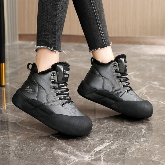 Damen Winterstiefel mit warmem Kunstfell und rutschfester Sohle EB