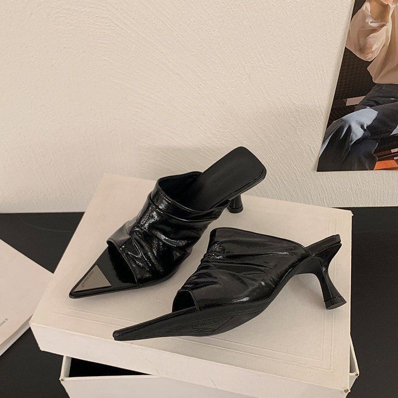 Damen offene Mules mit elegantem Rüschendesign EB