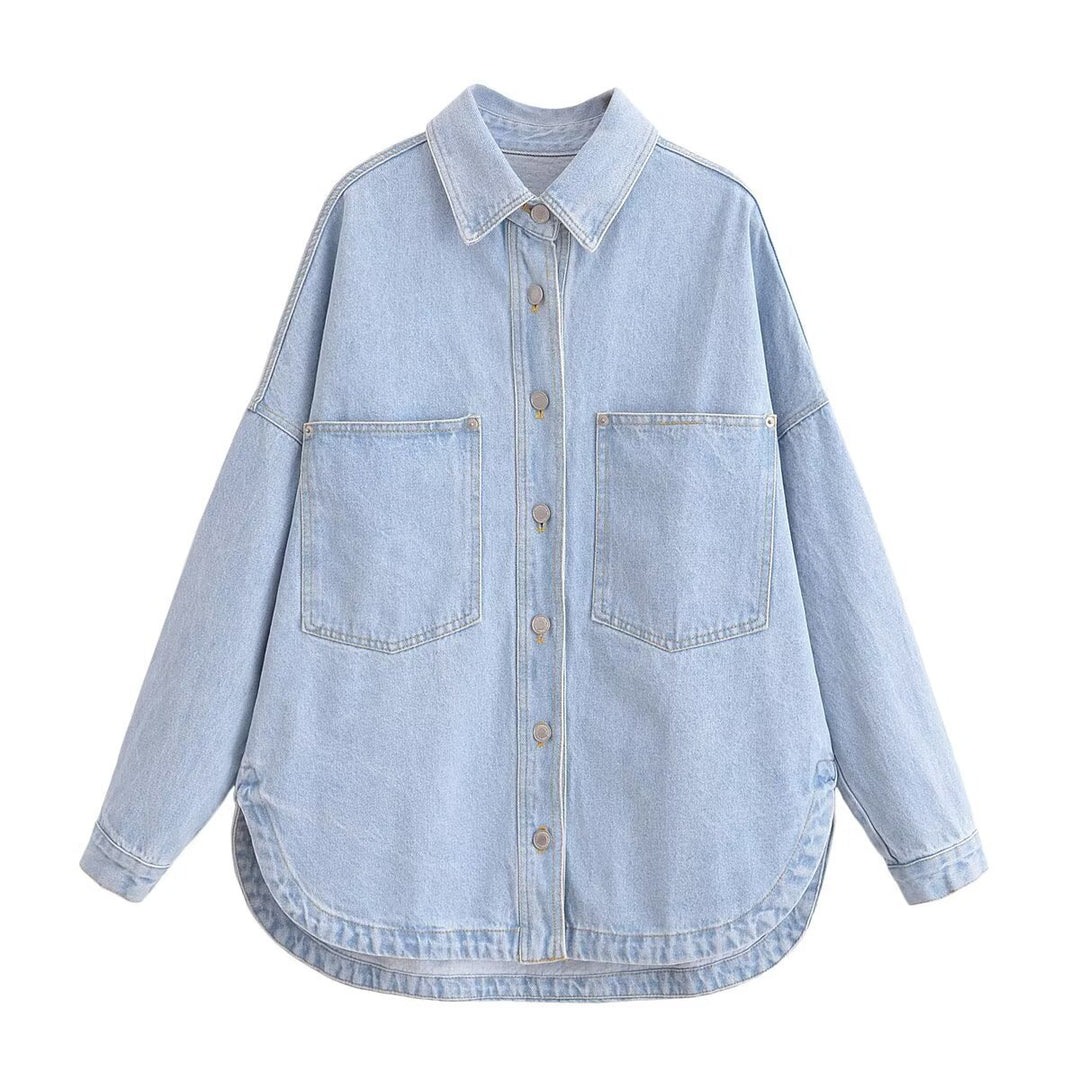 Damen nan oversized Jeanshemd mit aufgesetzten Brusttaschen, leichter Baumwoll-Denim und abgerundetem Saum EB