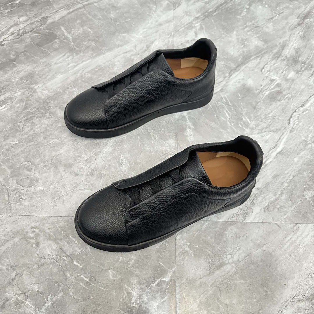 Damen Slip-On Sneakers mit eleganter Lederstruktur und rutschfester Sohle EB