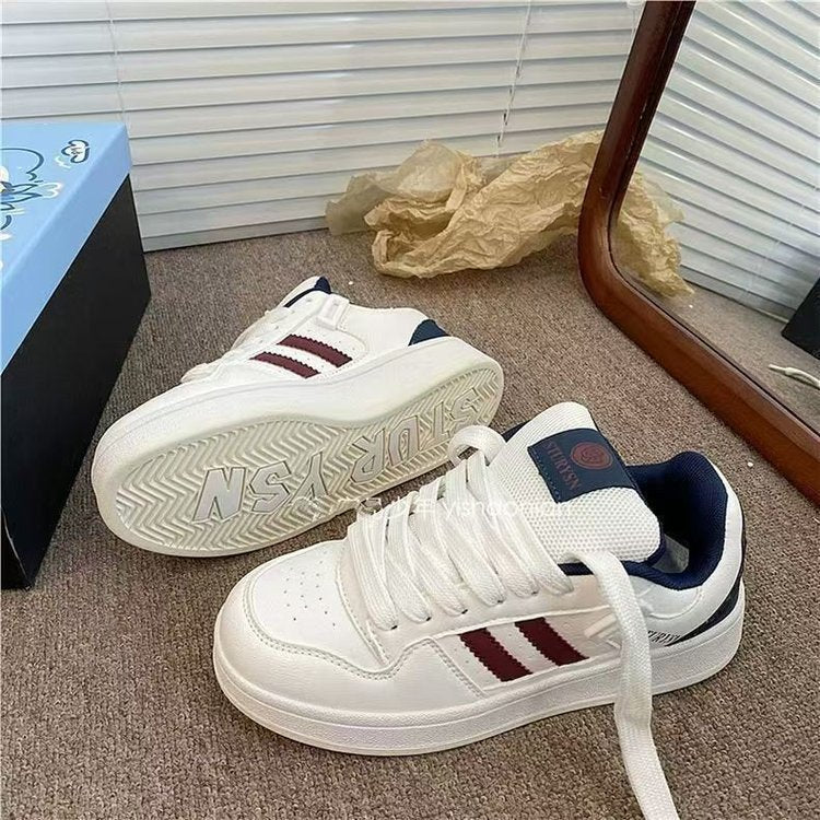 Damen Sportliche Sneakers mit strapazierfähigem Obermaterial und rutschfester Sohle EB
