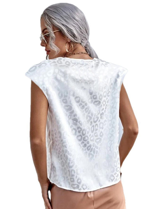 Damen T-Shirt mit modernem Leo-Print und lässigem Schnitt EB