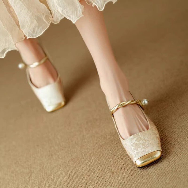 Damen Elegante Ballerinas mit glamourösem Schmuckdetail EB