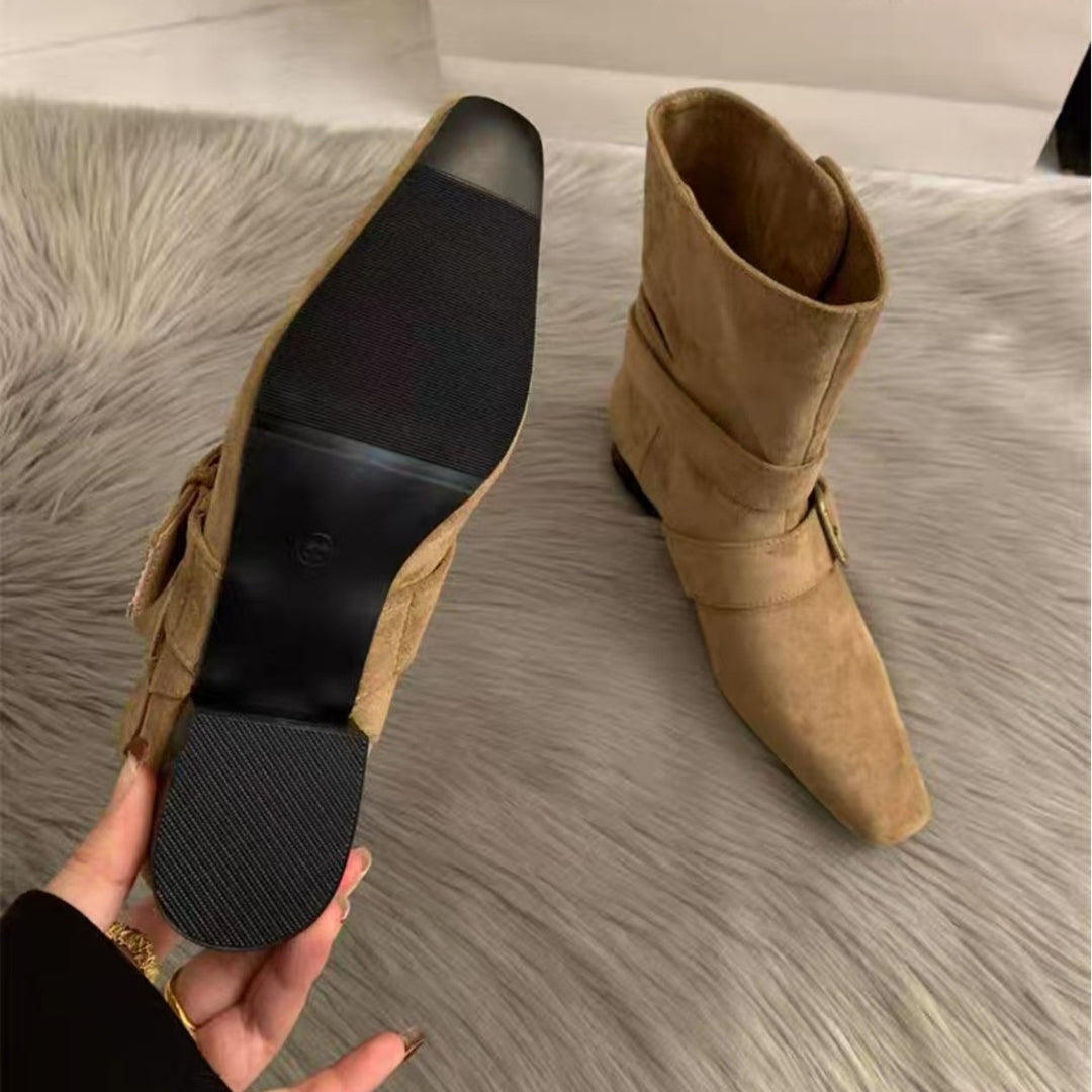 Damen Modische Stiefeletten mit dekorativen Schnallen von EB