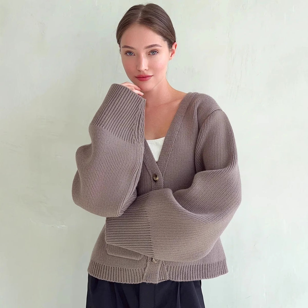 Damen Strickjacke mit weiten Ärmeln und praktischen Taschen EB