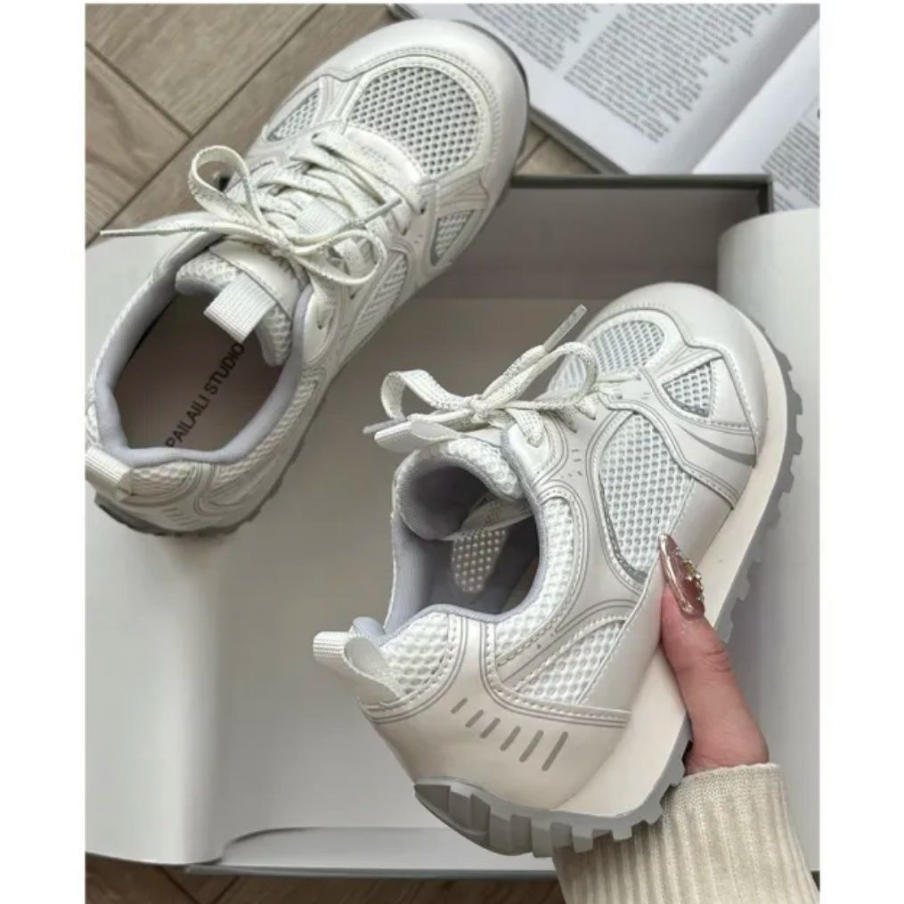 Damen Atmungsaktive Freizeitsneakers mit rutschfester Sohle und elegantem Design EB