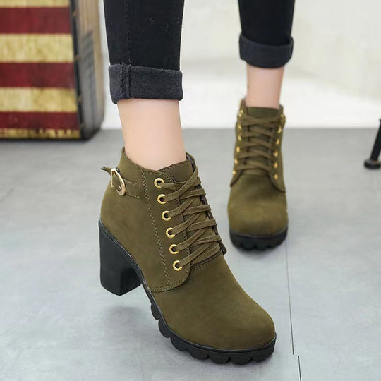 Damen Modische Stiefeletten mit trendigem Schnürung und stabilen Blockabsatz EB