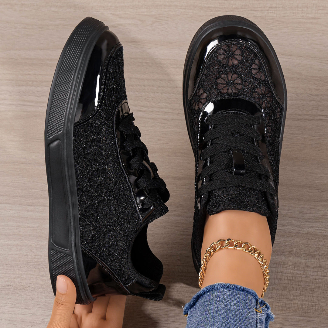 Damen Sneakers aus floralem Kunstleder mit rutschfester Sohle EB