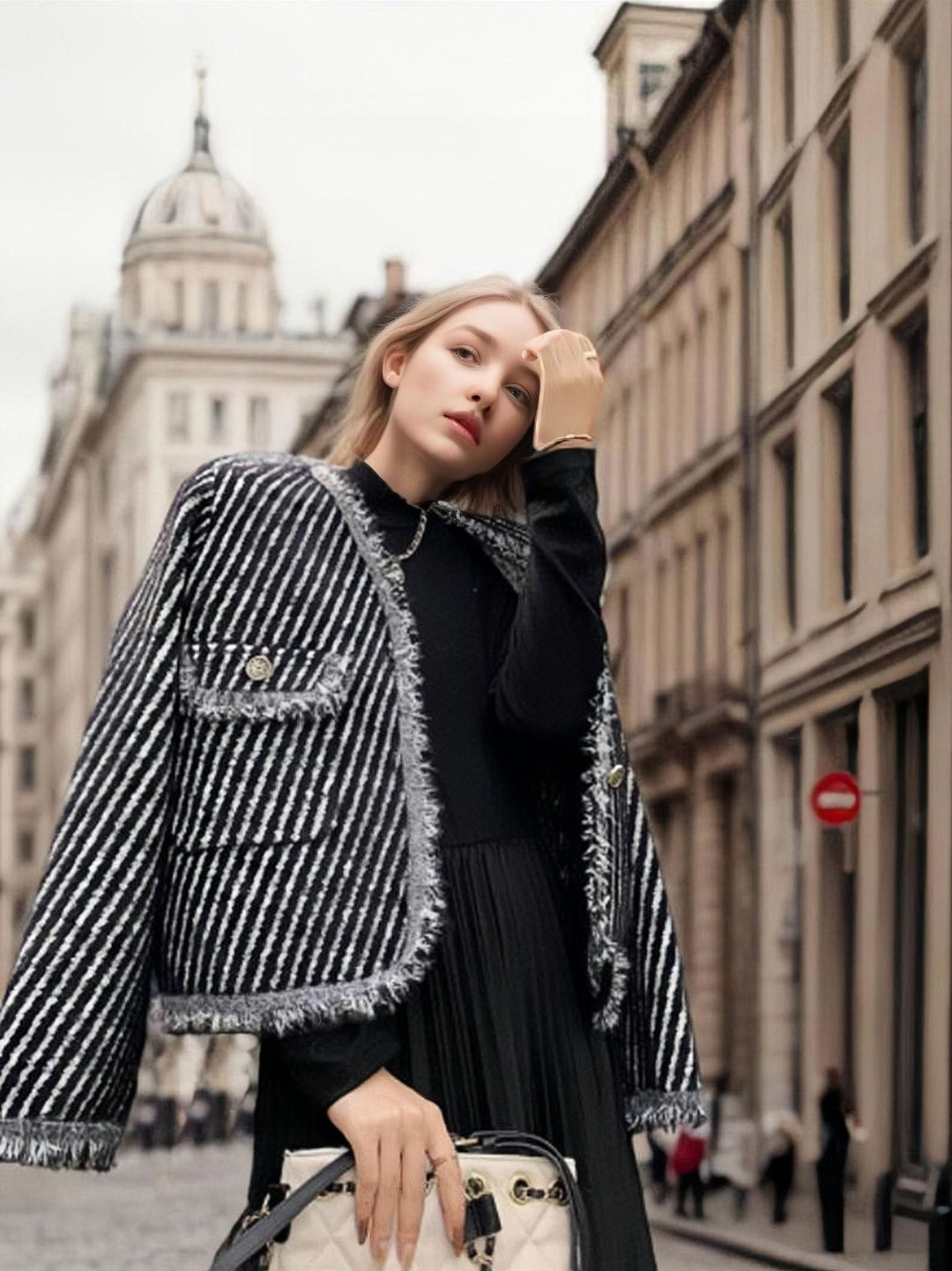 Damen Strickjacke mit dekorativen Knöpfen und weichem Textil EB