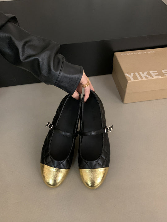 Damen Ballerinas mit elegantem Riemen und glänzendem Metallakzent EB