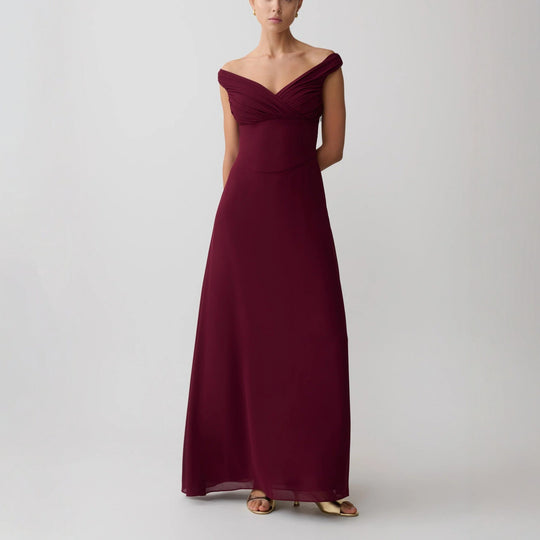 Damen Glamouröses Maxikleid mit schulterfreiem Design und eleganter Drapierung EB