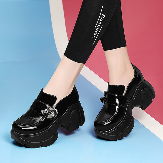 Damen modische Plateau-Schuhe mit einzigartigem Schnallen-Design EB