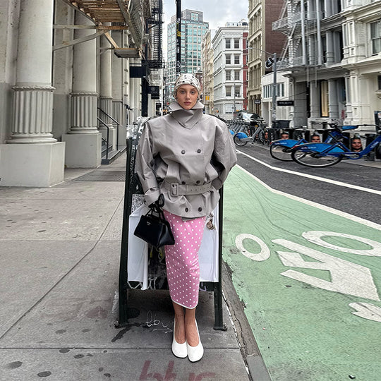 Damen Urbaner Trenchcoat mit hohem Kragen und doppelter Knopfleiste EB