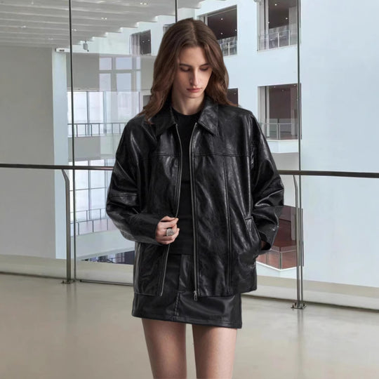 Damen Kunstlederjacke im angesagten Biker-Stil mit asymmetrischem Reißverschluss EB