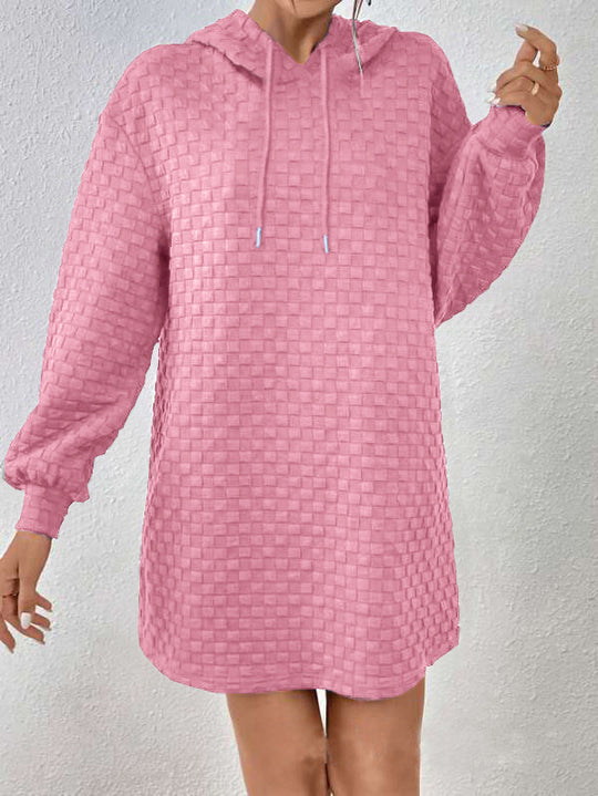 Damen Kapuzenkleid mit Strukturmuster und langen Ärmeln EB