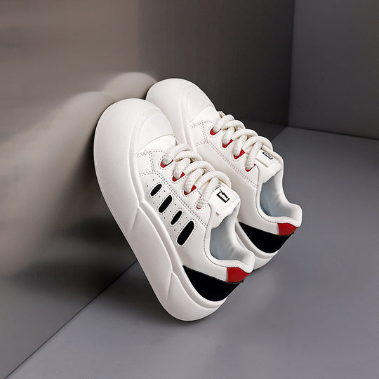 Damen Modische Sneaker mit dicker Gummisohle und atmungsaktiven Einsätzen EB