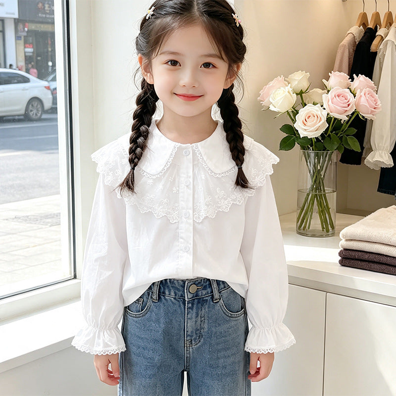 Mädchen Bluse mit eleganter Spitzenverzierung und Rüschendetails EB