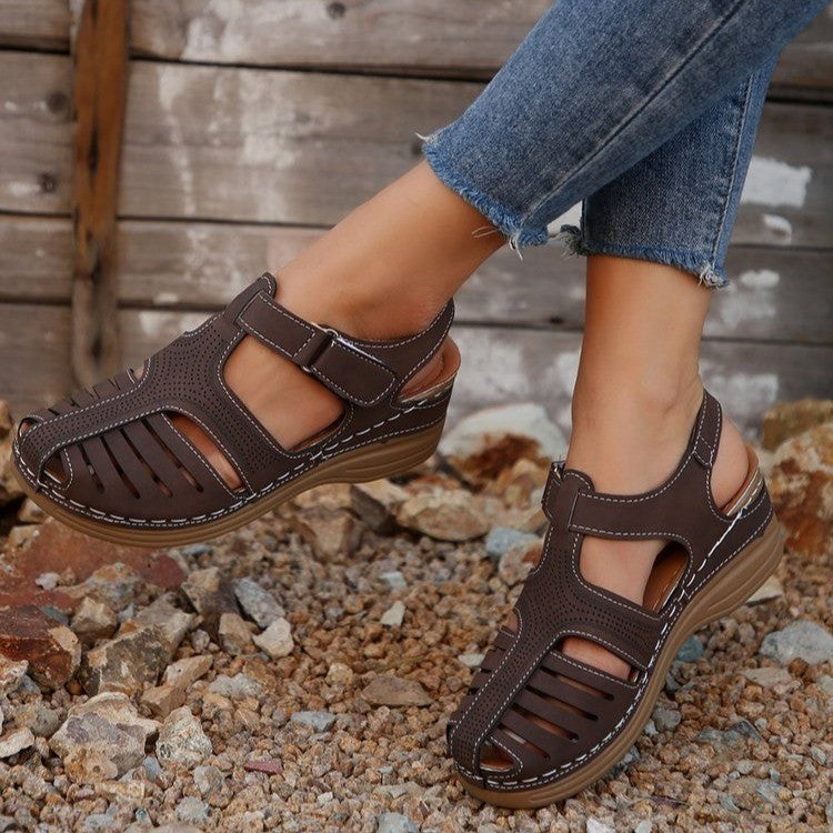 Damen Komfortable Wandersandalen mit ergonomischer Sohle und hochwertiger Oberflächenstruktur EB