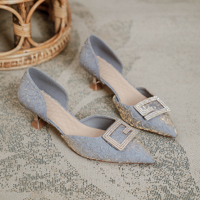Damen elegante Sling-Pumps mit kunstvollem Blumenrelief und funkelndem Schmuck EB