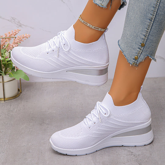 Damen Sportliche Wedge-Sneaker mit atmungsaktivem Mesh-Obermaterial und rutschfester Sohle EB