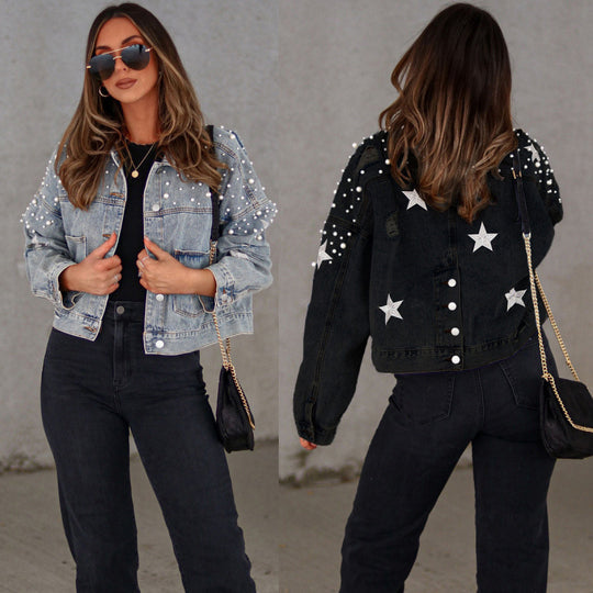 Damen Jeansjacke mit auffälligen Applikationen und oversized Schnitt EB