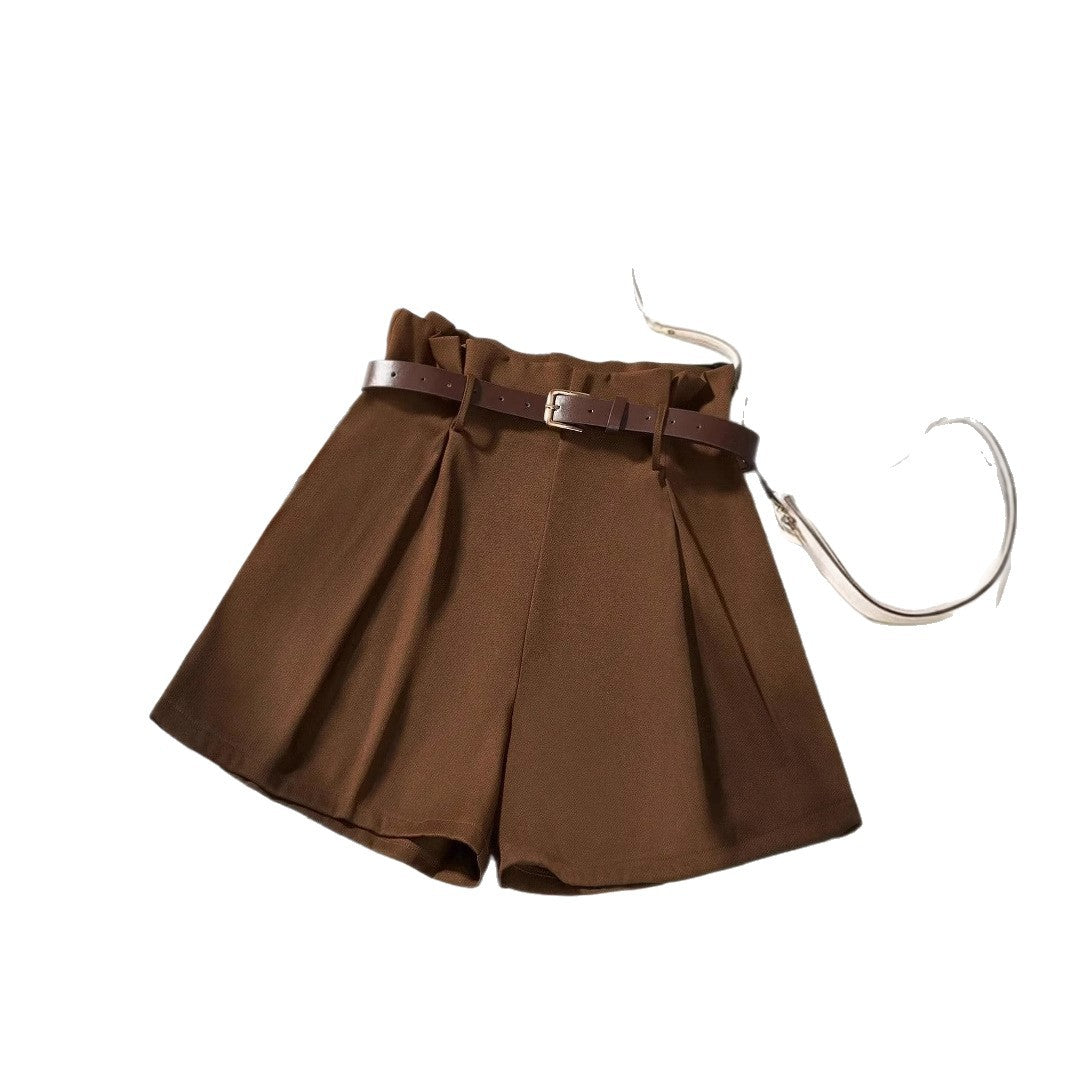 Damen Bleistiftshorts mit Gürtel und eleganten Falten EB
